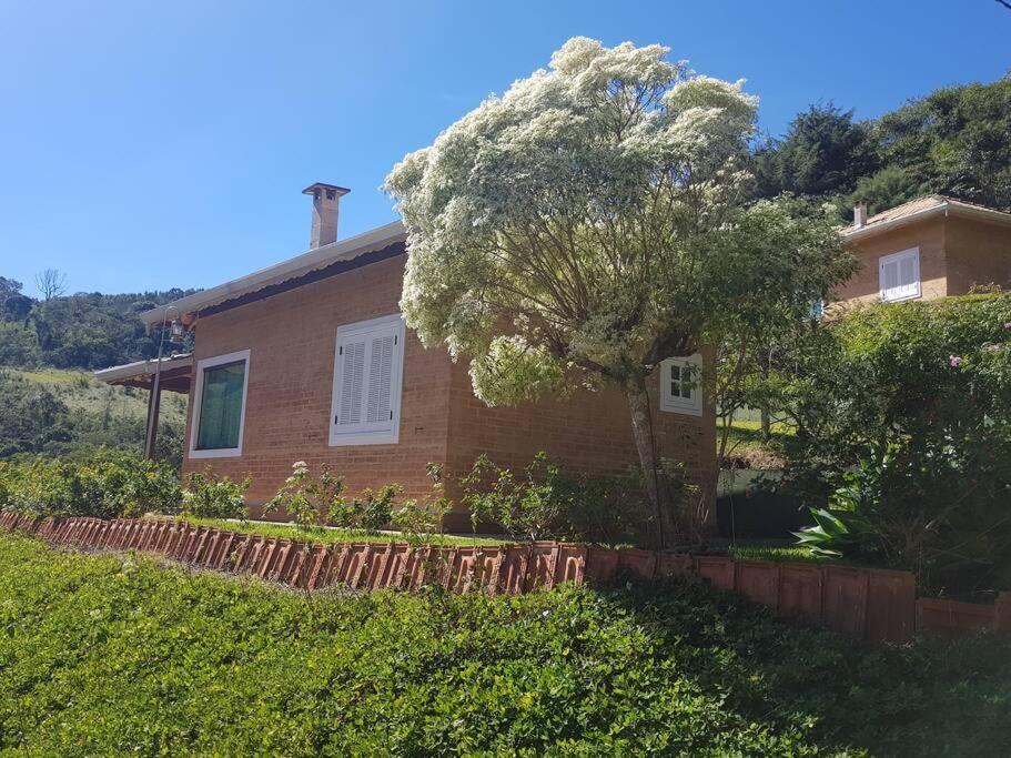 Recanto Dos Beija Flores, Chale Lantana B Monte Alegre do Sul Exterior foto