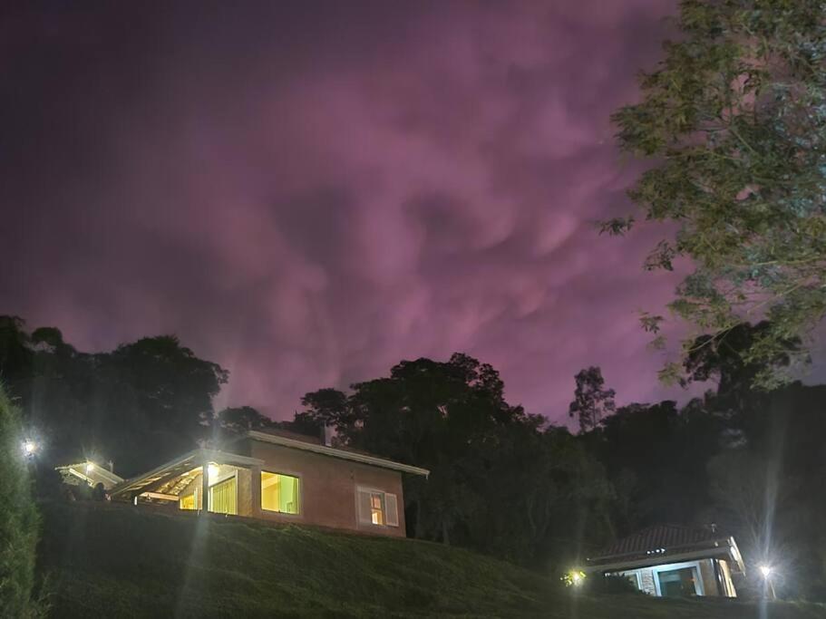 Recanto Dos Beija Flores, Chale Lantana B Monte Alegre do Sul Exterior foto